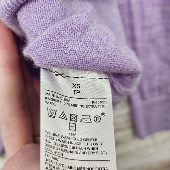 Banana Republic 100% Merino Wool Women's Sweater Size XS Lilac Spring Preppy - Picture 4 of 7